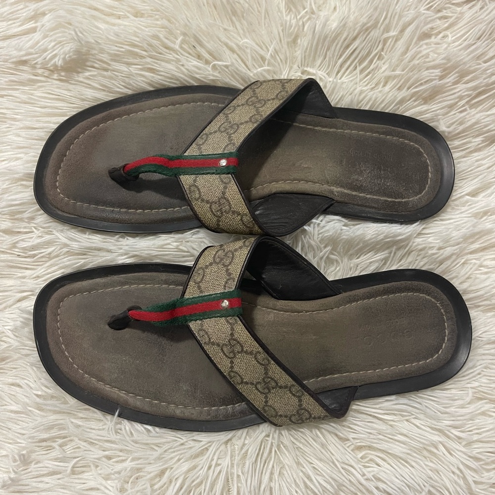 Gucci Navy Blue Guccisma Print Thongs Flip Flops, with dust bag